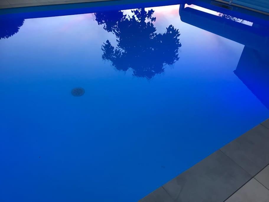 Apartment T3 Individuel Avec Acces Piscine Et Jardin Prives *