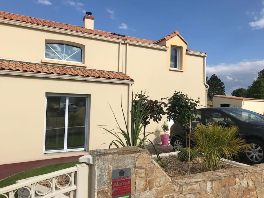 Apartment T3 Individuel Avec Acces Piscine Et Jardin Prives Basse-Goulaine
